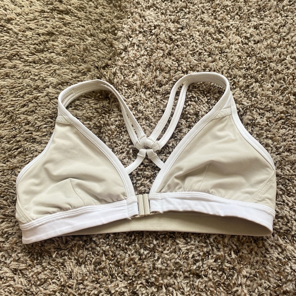 lululemon heat it up off white front closure racer back sports bra